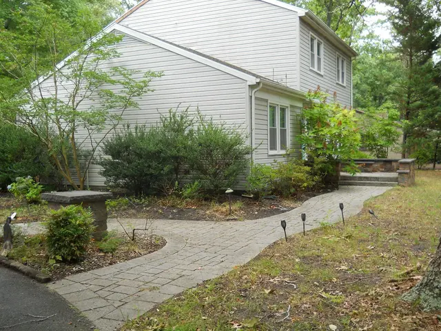 5819 Kirknewton Dr, Salisbury