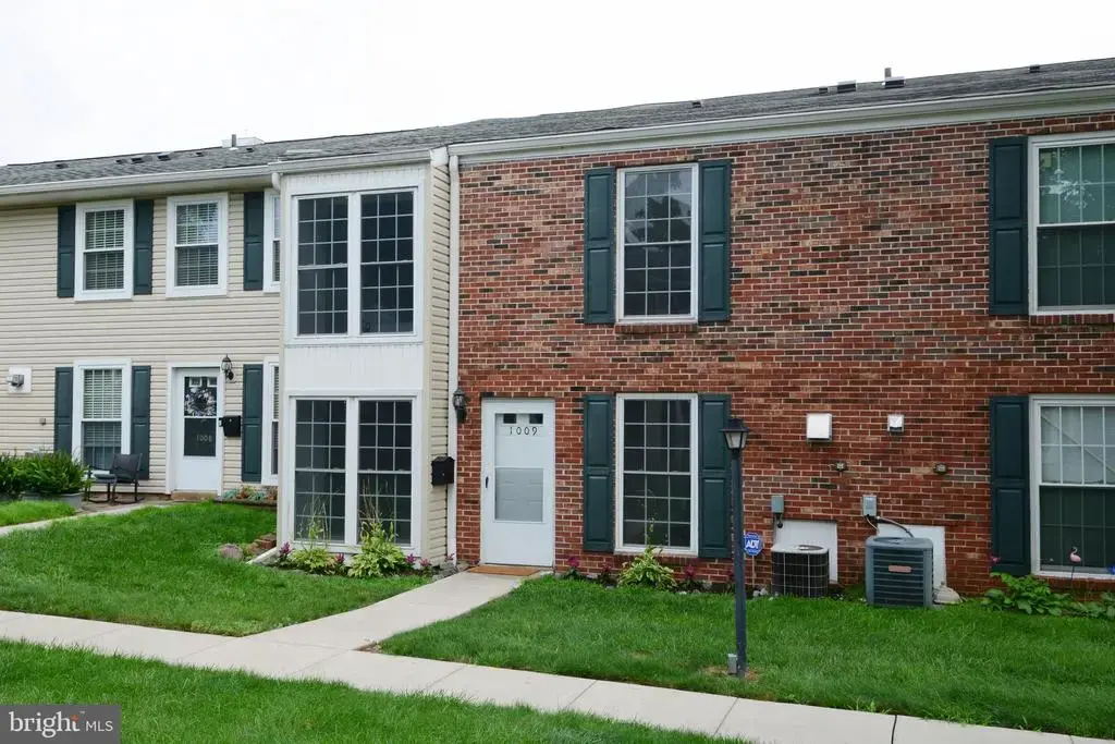 1009 Middleton Pl, WEST NORRITON