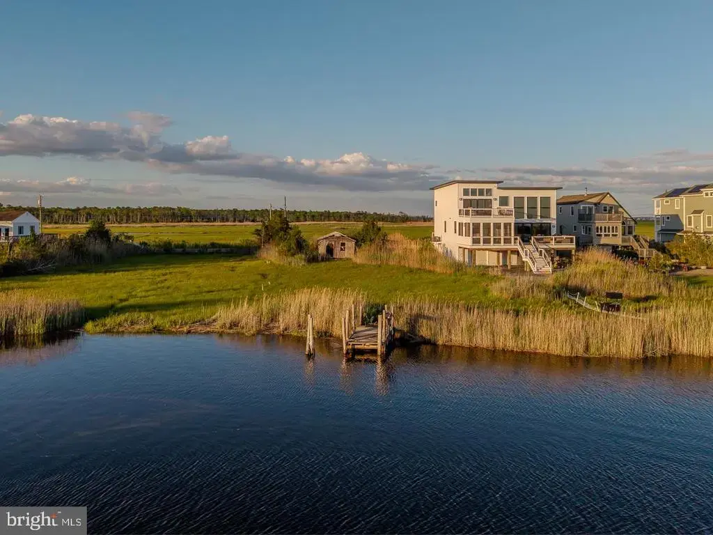 633 Cedar Run Dock Rd, WEST CREEK