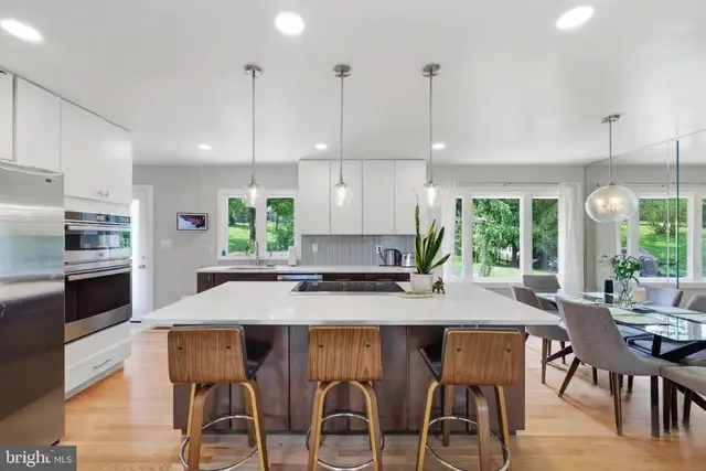 4786 Beechwood Rd, Ellicott City