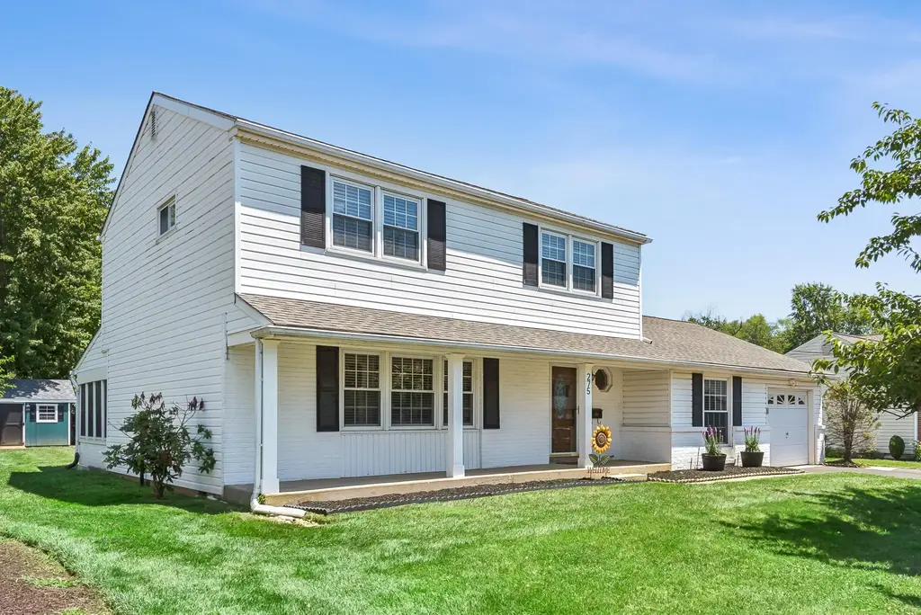 275 Waverly Rd, SOUTHAMPTON