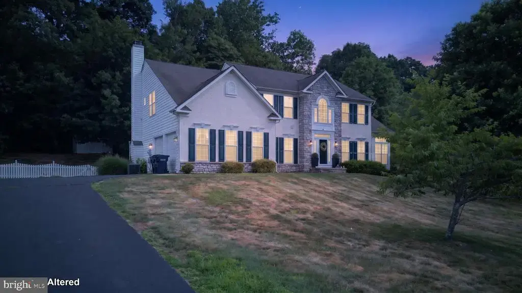 40 Robins Nest Ln, POTTSTOWN
