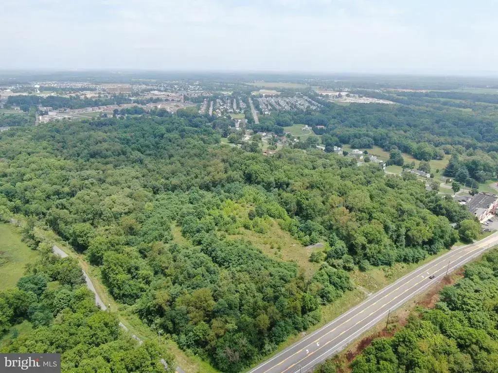 Tract 1: 43.5+/- Acres At 212 Id Van Metre Rd, KEARNEYSVILLE