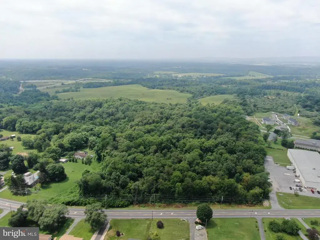 Tract 2: 5.85+/- Acres Charles Town Rd, KEARNEYSVILLE