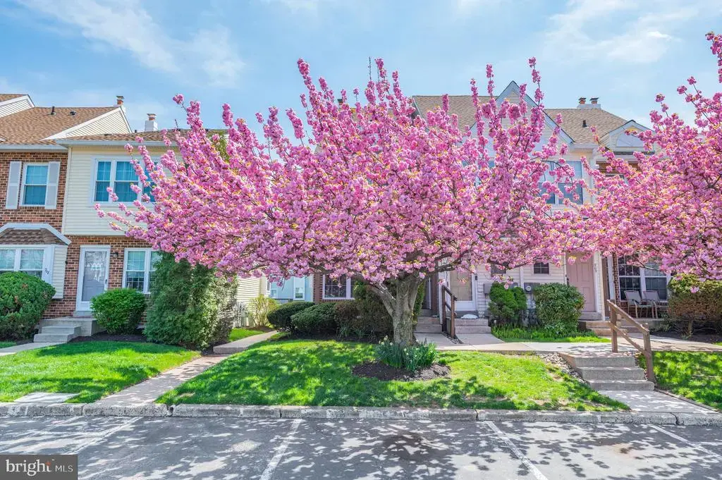 706 Northridge Dr #32-a, WEST NORRITON