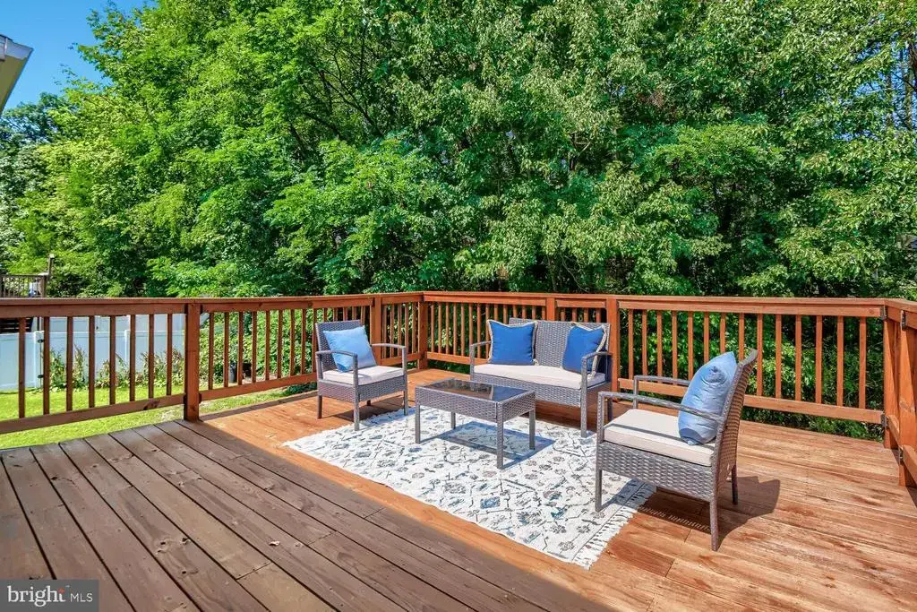 1150 Splashing Brook Dr, ABINGDON