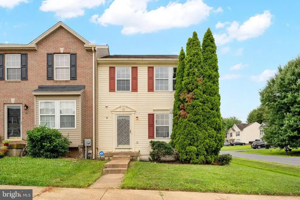 12 Quince Tree Dr, MARTINSBURG