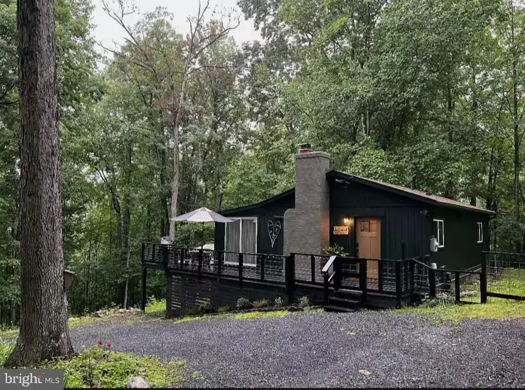 89 Rocky Mountain Ln, NEW MARKET