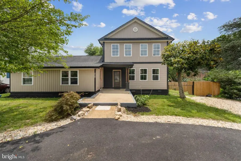 6467 Third St, ALEXANDRIA