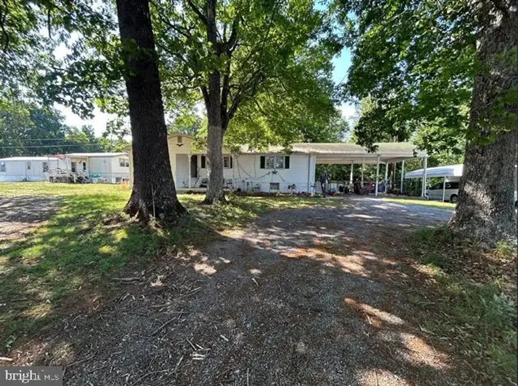 1056 Boyds Ln, MONETA