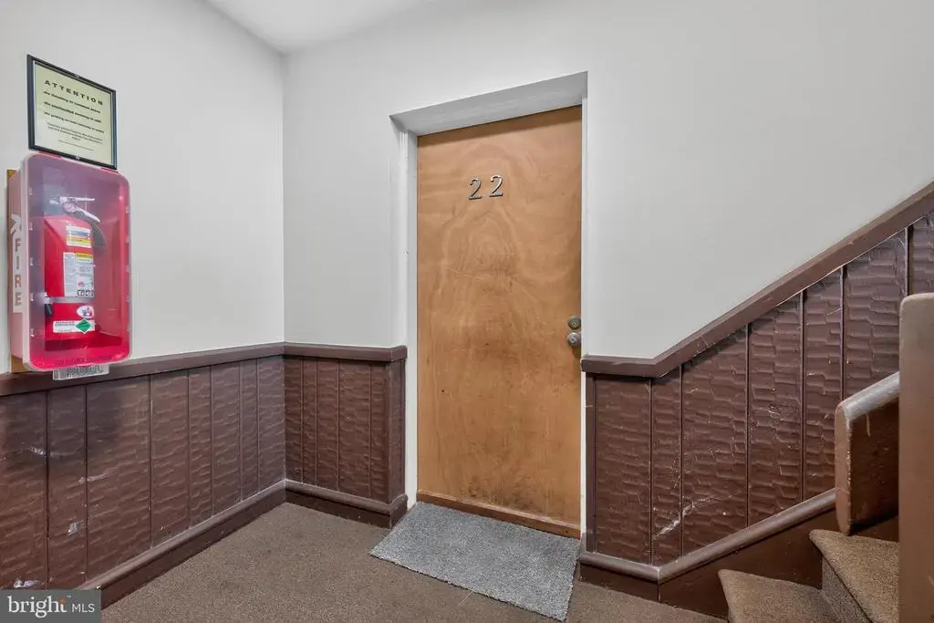 1001 White Oak Rd, DOVER