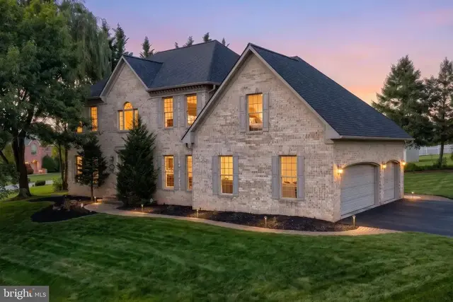 1124 Sarazen Way, York
