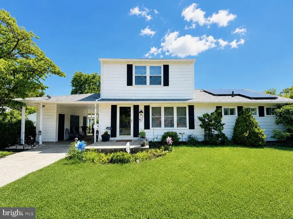 18 Oak Landing Rd, LUMBERTON