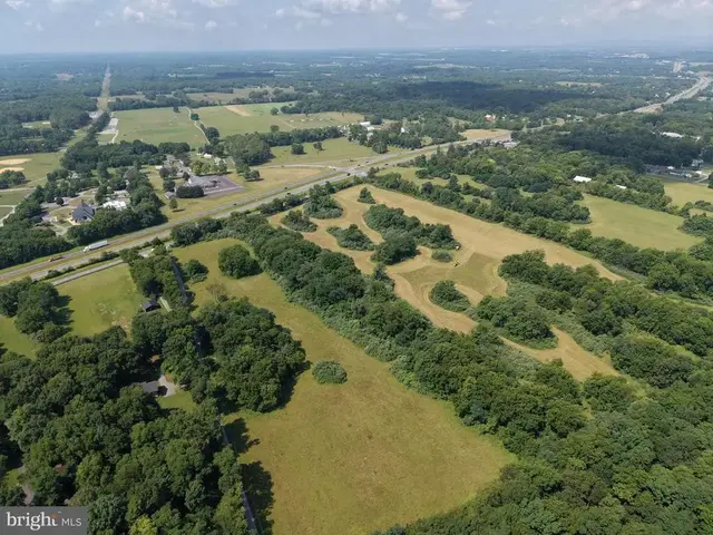 10068 Harry Byrd Hwy, Berryville