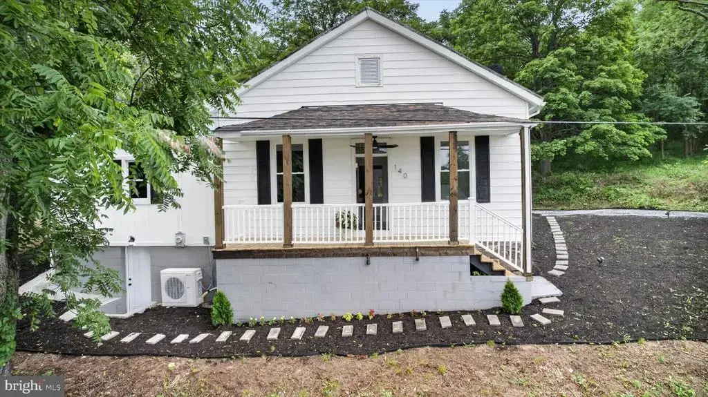 140 Creek Rd, SHERMANS DALE