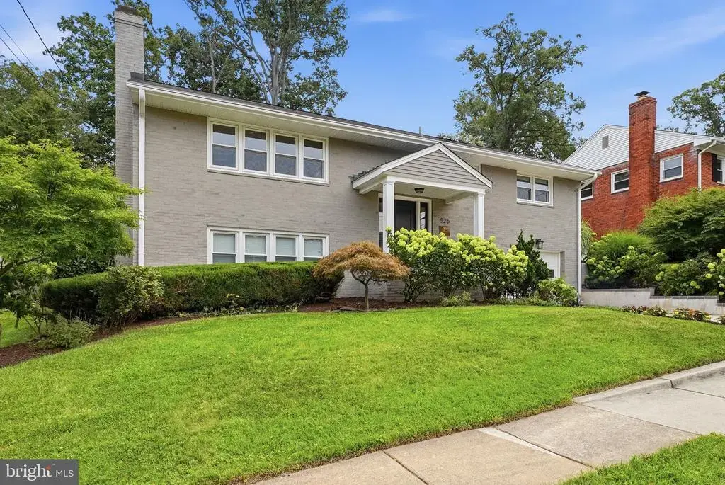 525 N Lombardy St N, ARLINGTON