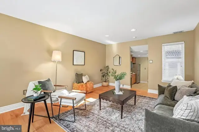 32 W Montgomery St #f, Baltimore