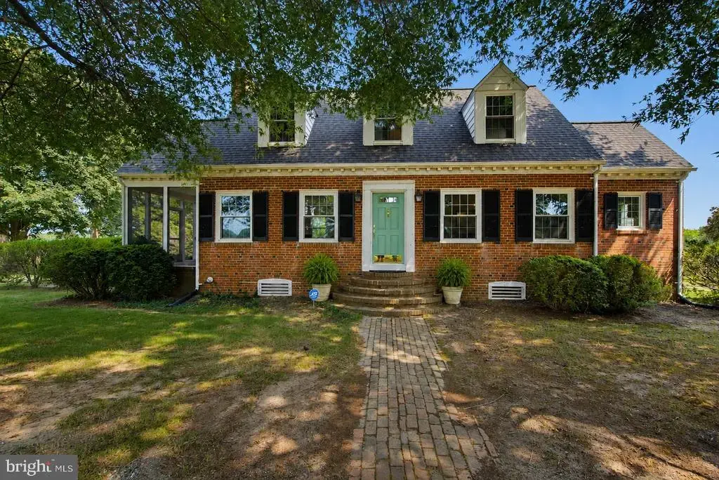 208 Coles Point Rd, HAGUE