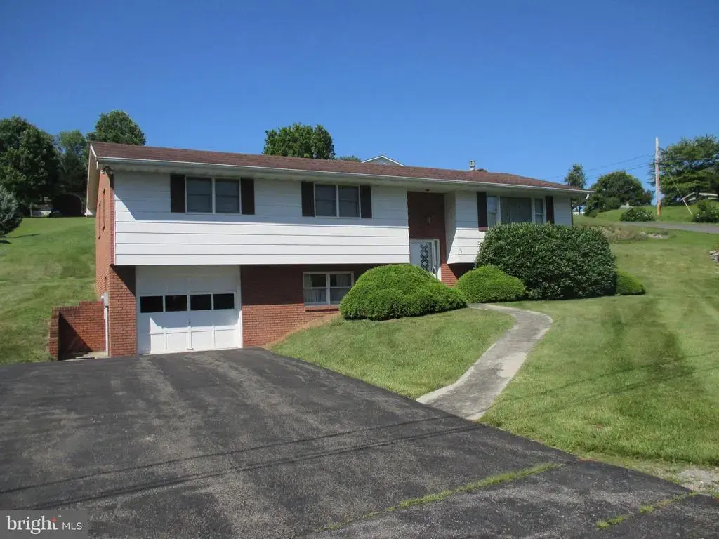 14 Leon Dr, FORT ASHBY