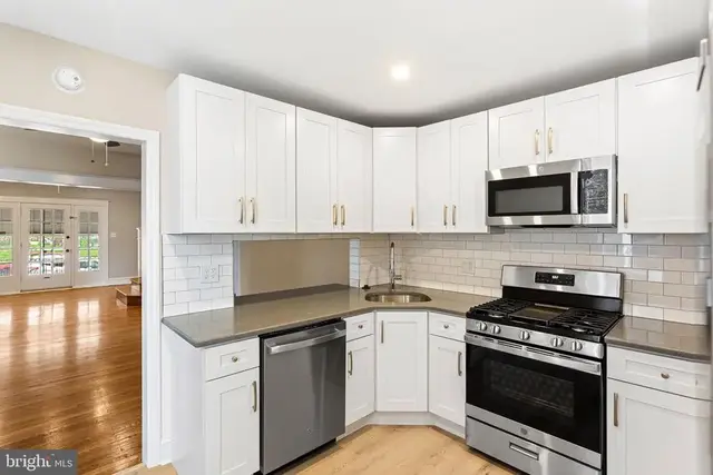 35 N State Rd, Upper Darby