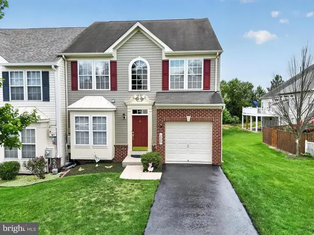 1525 Fair Oak Dr, Hanover