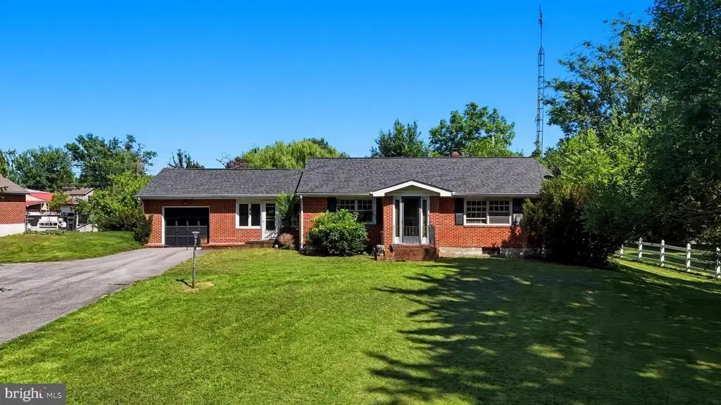 950 Williamsport Pike, MARTINSBURG