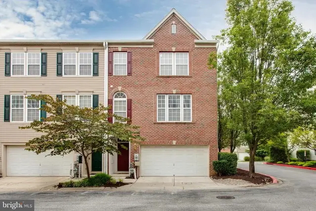 7111 Silverleaf Oak Rd #163, Elkridge