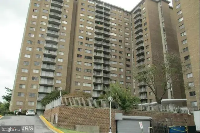 1836 Metzerott Rd #624, Adelphi