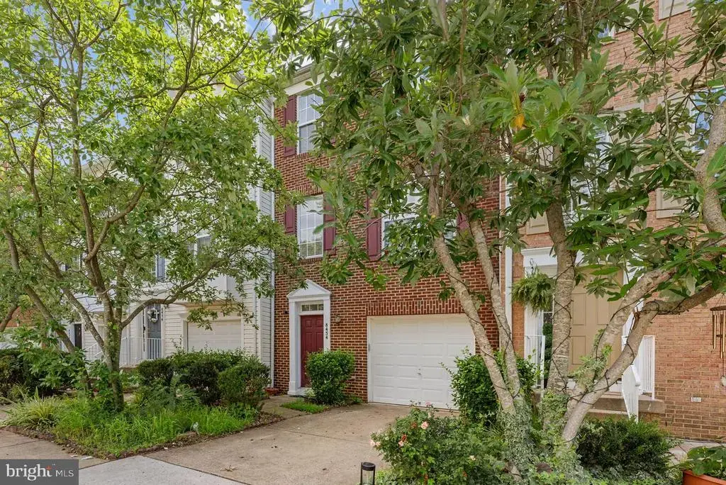 8454 Hallie Rose St, ALEXANDRIA