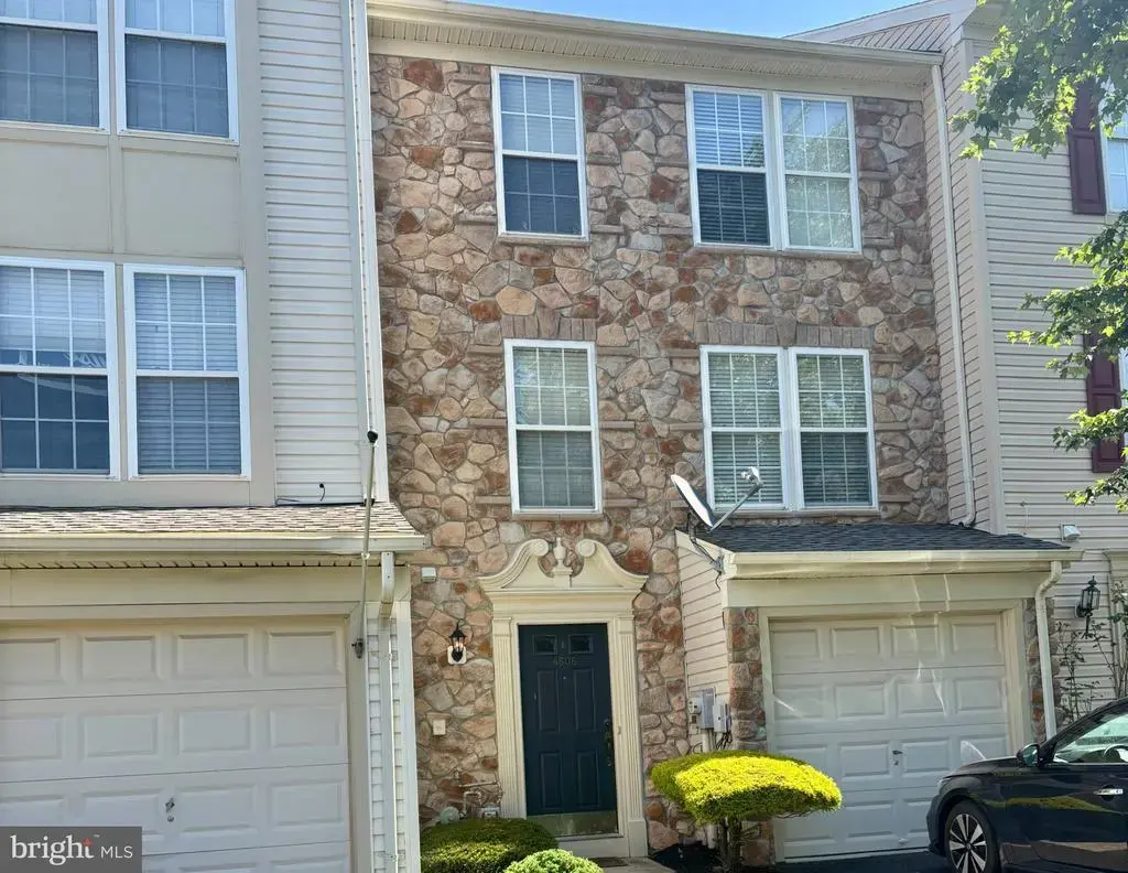 4606 Jasmine Dr, CENTER