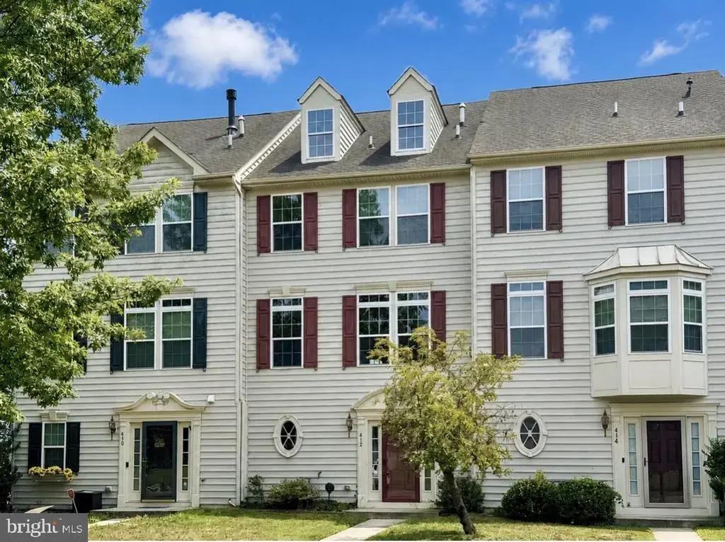 412 S Greenberry Ln, DOVER