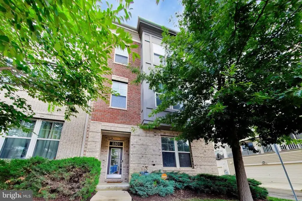 5501 Manor Park Dr, UPPER MARLBORO