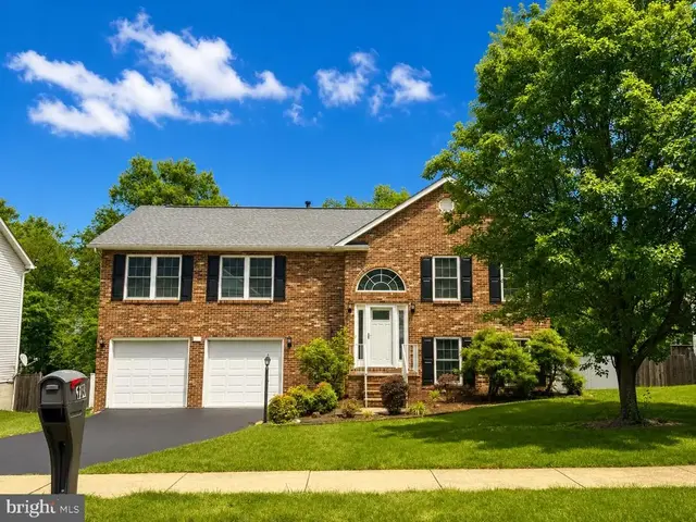 104 Foxglove Dr, Winchester