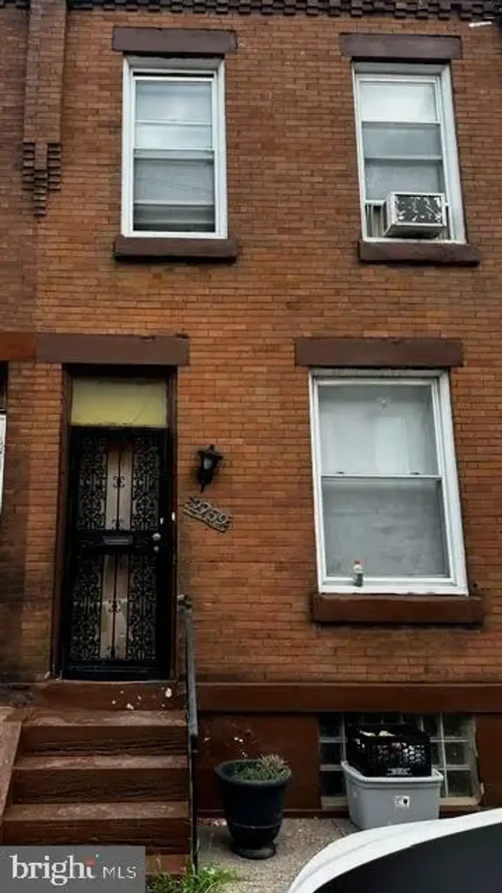 2759 N Taylor St, PHILADELPHIA