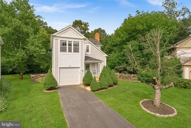 20 Glengyle Ln, Sterling
