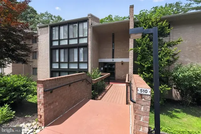 510 N Lemon St #d2, Media