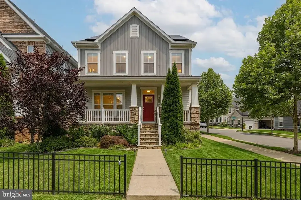 22110 Fulmer Ave, CLARKSBURG
