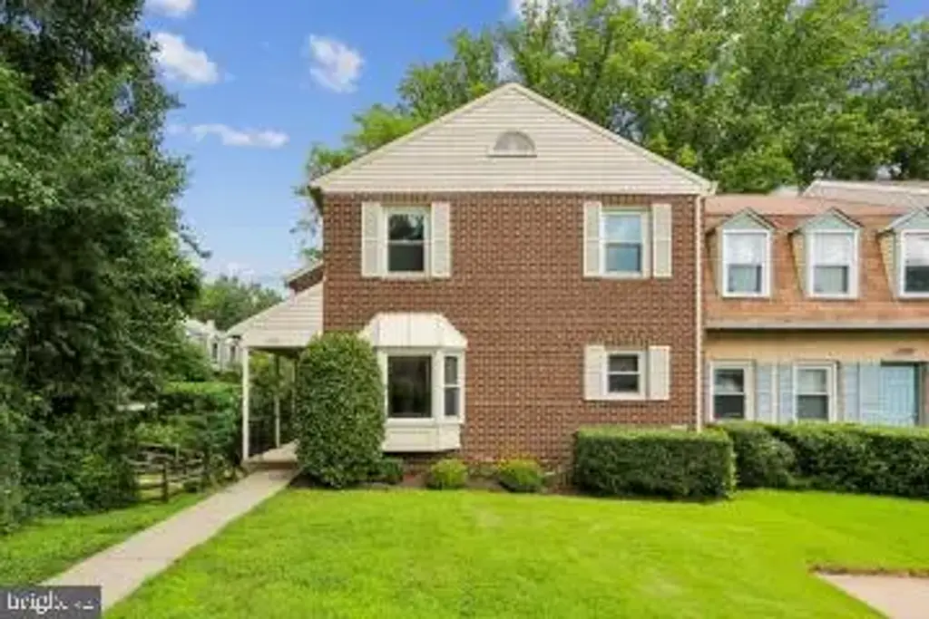 7561 Heatherton Ln, ROCKVILLE