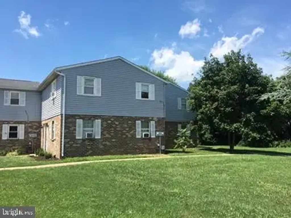 3717 Tiffany #unit B, YORK