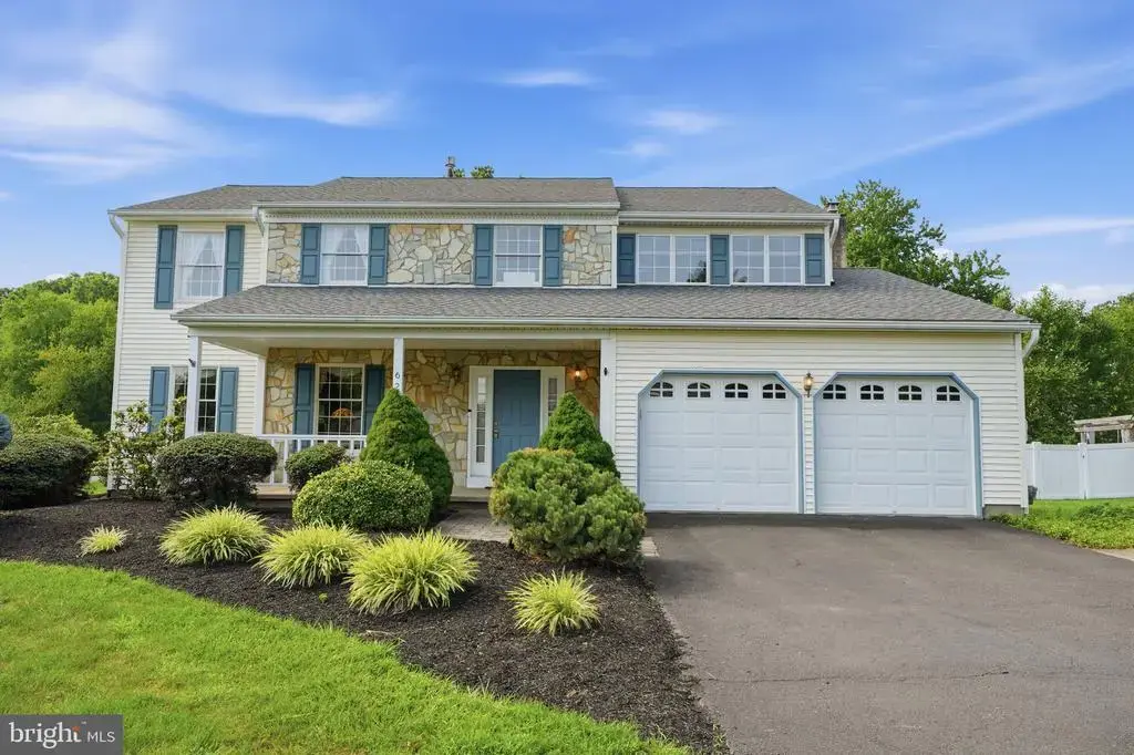 625 Teich Dr, YARDLEY