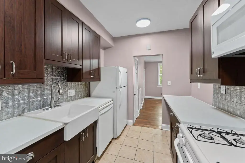 1617 F St Ne, WASHINGTON