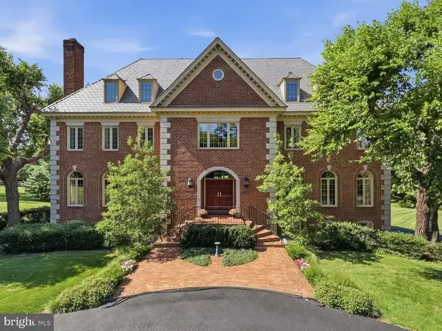 6700 Clifton Rd, Clifton