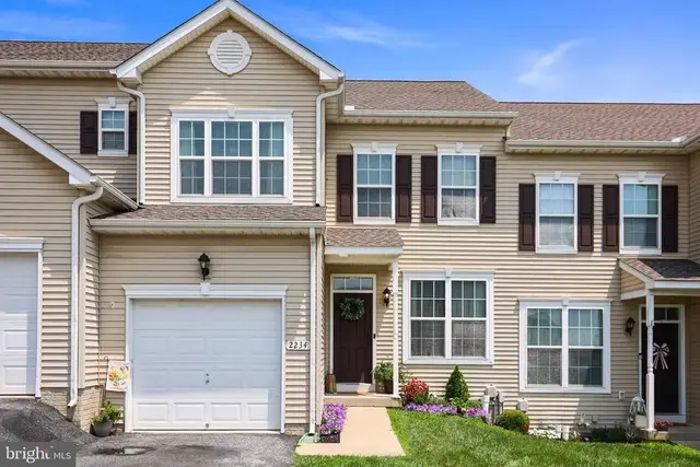 2234 Live Oak Ln #2234, York