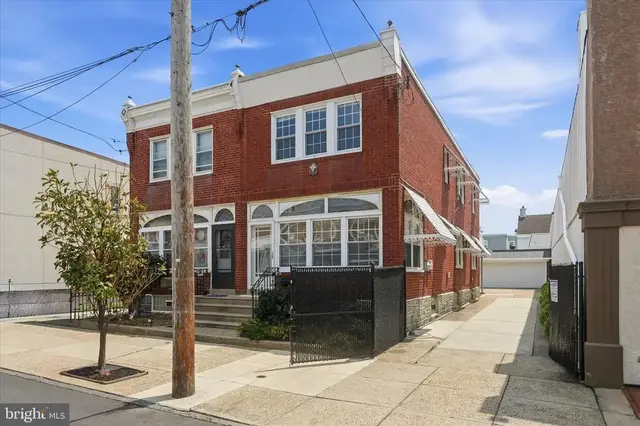 4419 Edgemont St, Philadelphia