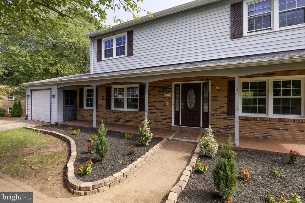 8719 Barnett St, MANASSAS