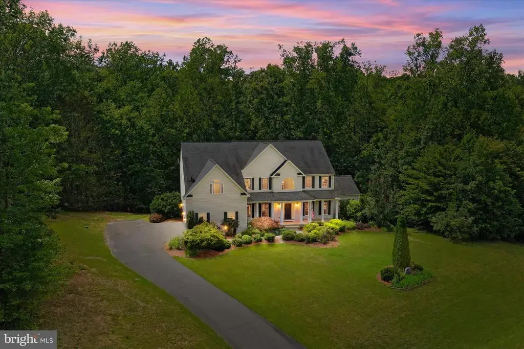 37 Serene Hills Dr, FREDERICKSBURG