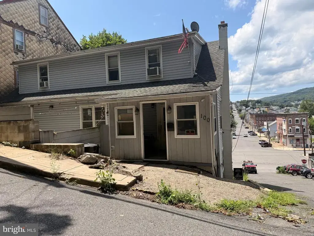 100 S Diamond St, SHAMOKIN