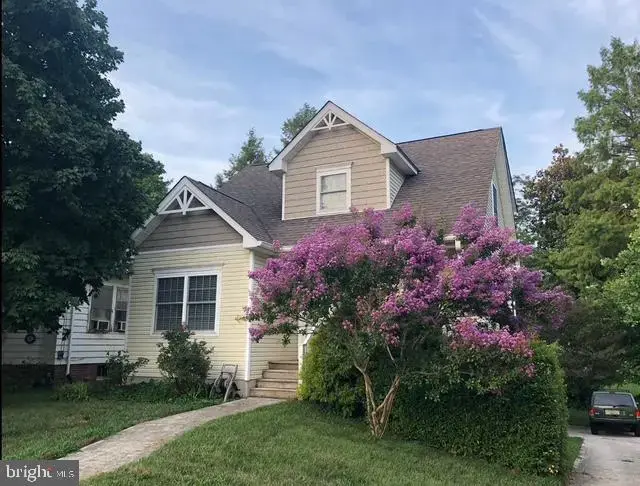 545 S State St, Dover