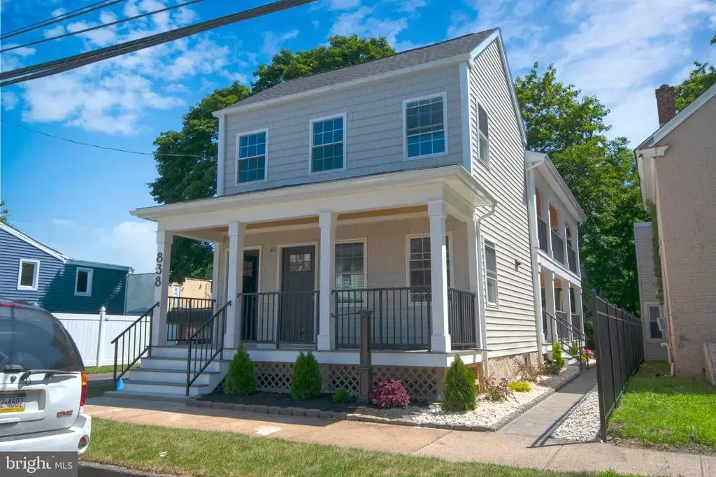 838 Centre St #2, TRENTON