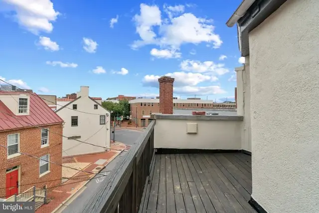 55 West St #3, Annapolis